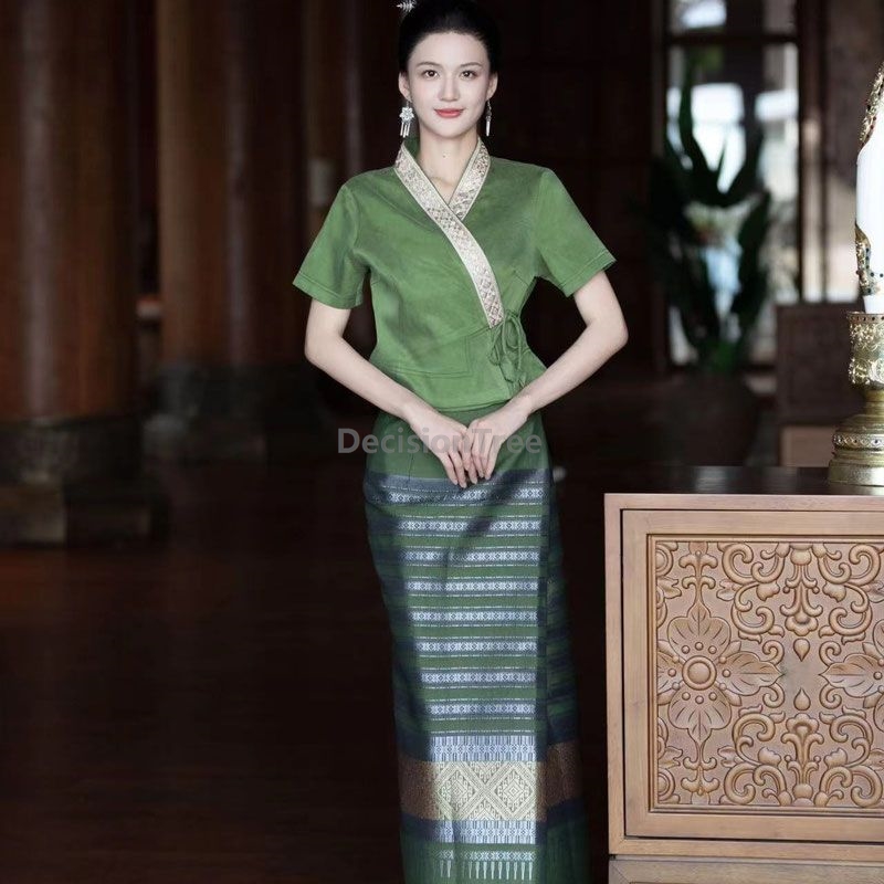 2025 темперамент, юго-восточны – обзор и цена Batik Sarong Wrap
