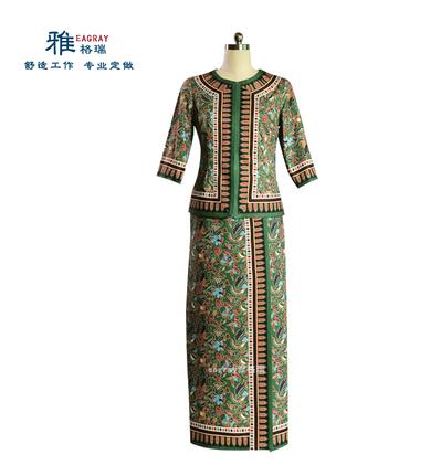 Платье авиакомпании Singapore  – обзор и цена Batik Sarong Wrap